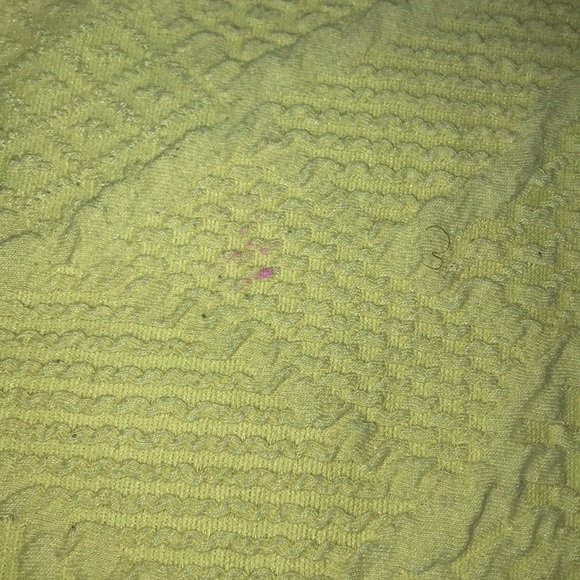 🤕💛  Vintage Textured Sweater - Picture 4 of 5